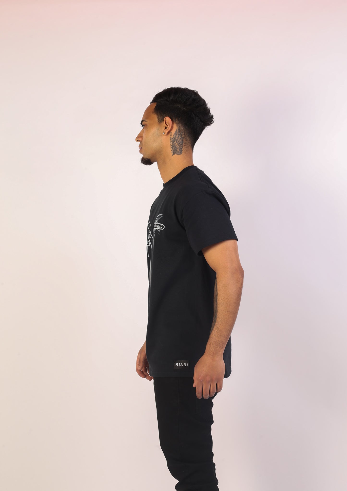 Riari Roads Tee - Jet Black